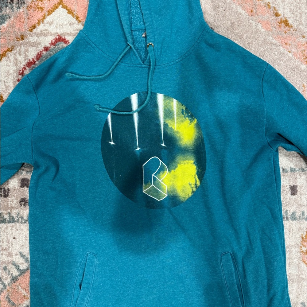 Pretty lights hoodie